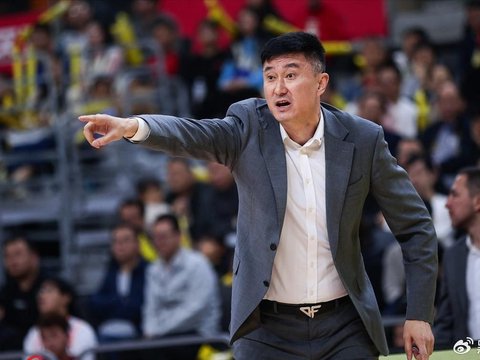 张镇麟迎首秀！杜锋演练新阵容，CBA一天三场，浙江拿捏同省对手