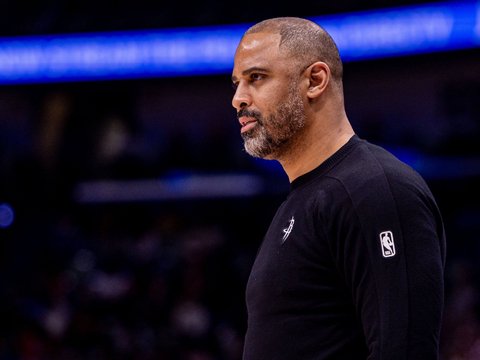 探花爆发，他才是火箭灵魂，申京少控球，少单打，火箭比谁都更强