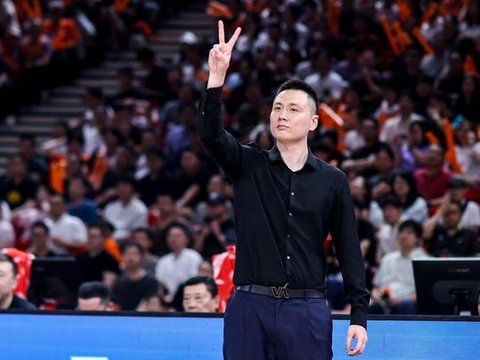 上海男篮最新消息:三外援出战,姚明李斌现场观战G5