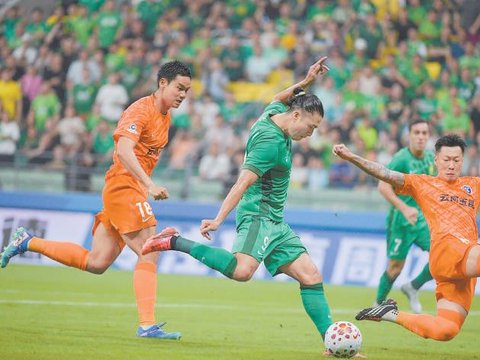 国安最后时刻球门失守再遭“绝平”