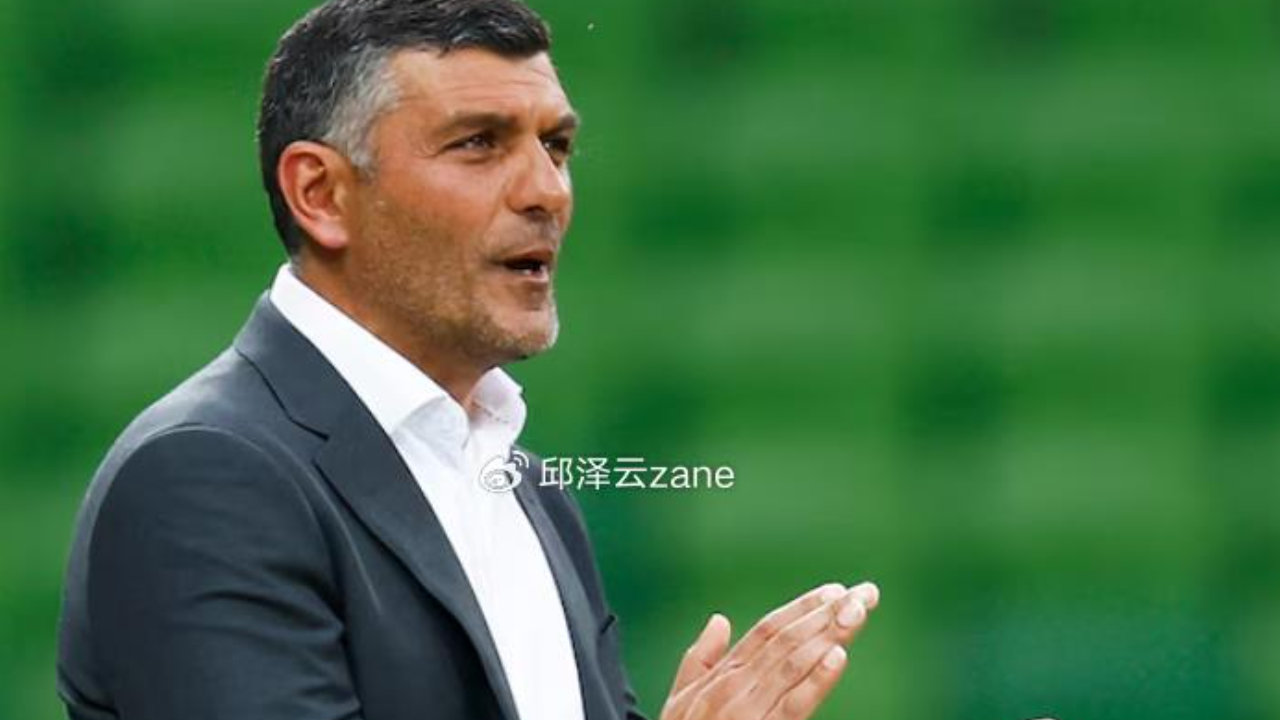 下一个穆斯卡特！成都蓉城新帅曝光：曾是澳洲武磊，传奇名帅！