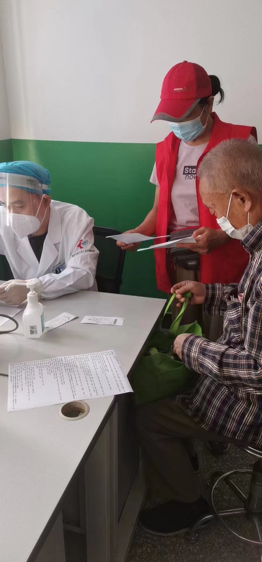 勇于逆行铁兵大院抗击疫情志愿者摄影集锦