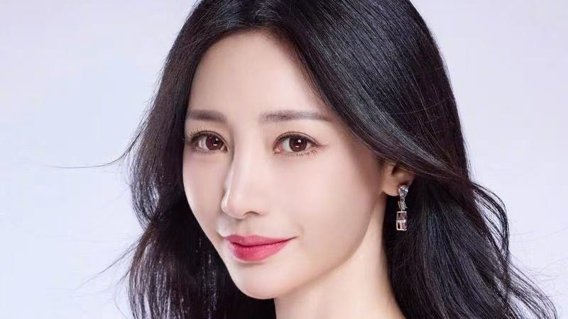 被说 “歪瓜裂枣” 的女星！整容后 “美若天仙”，这些成功案例火了