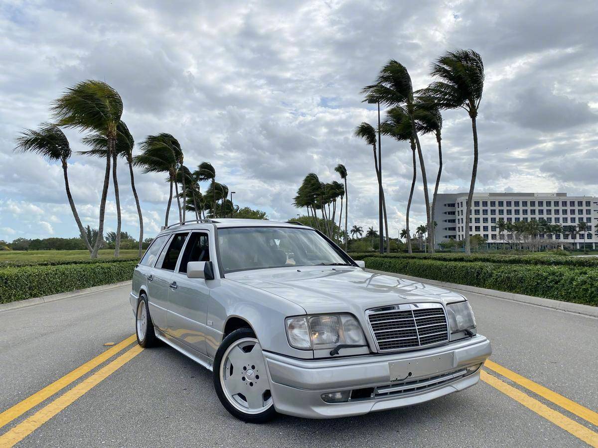 经典车之1995年梅赛德斯Mercedes-Benz
