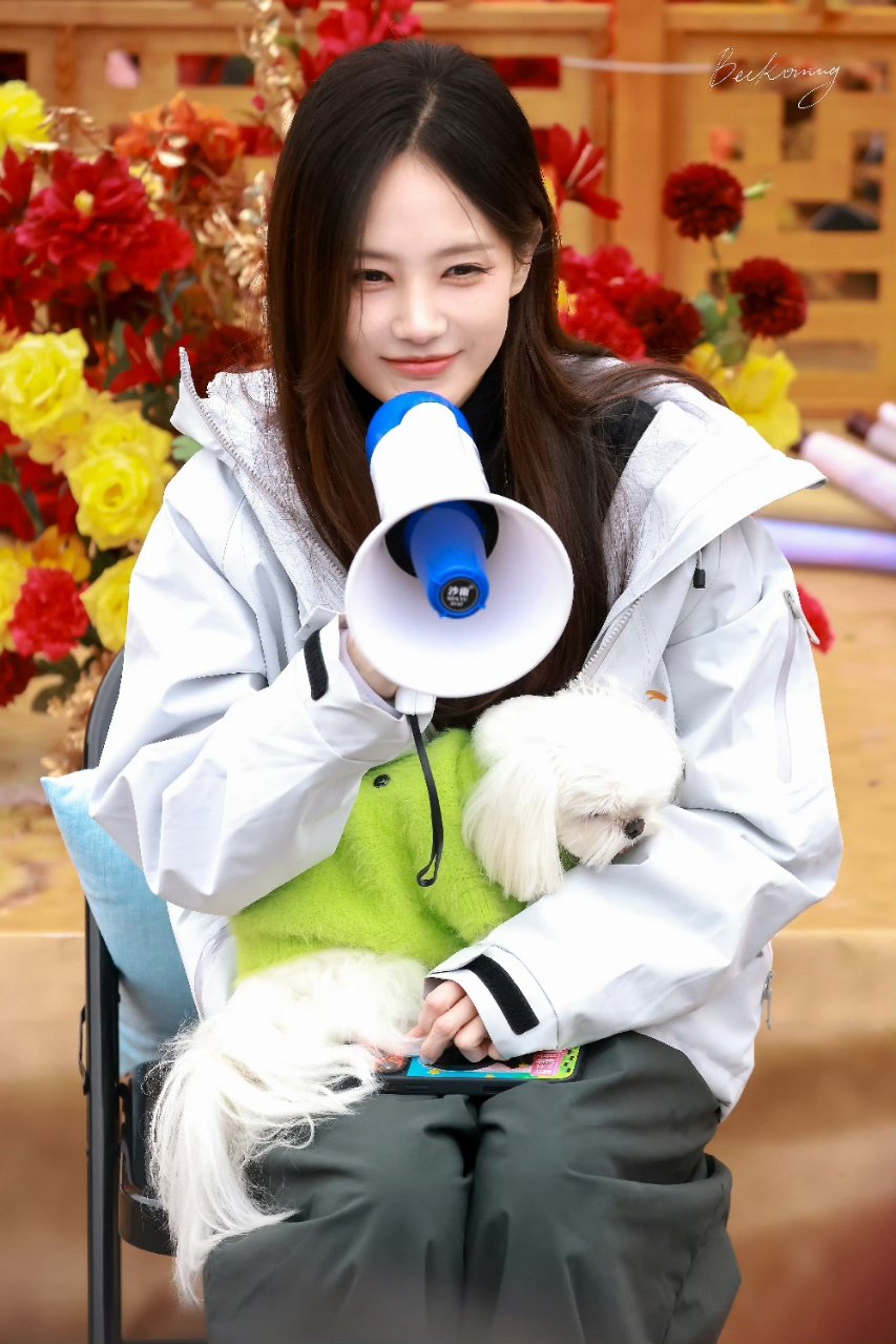 李一桐为何如此美萌