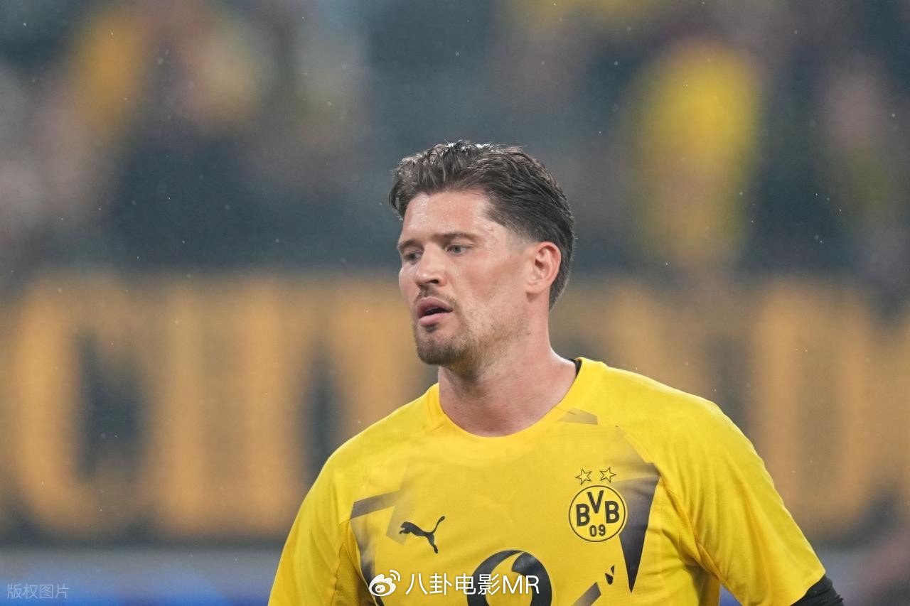 吉拉西梅开二度+补时乌龙！多特3-2险胜黄潜