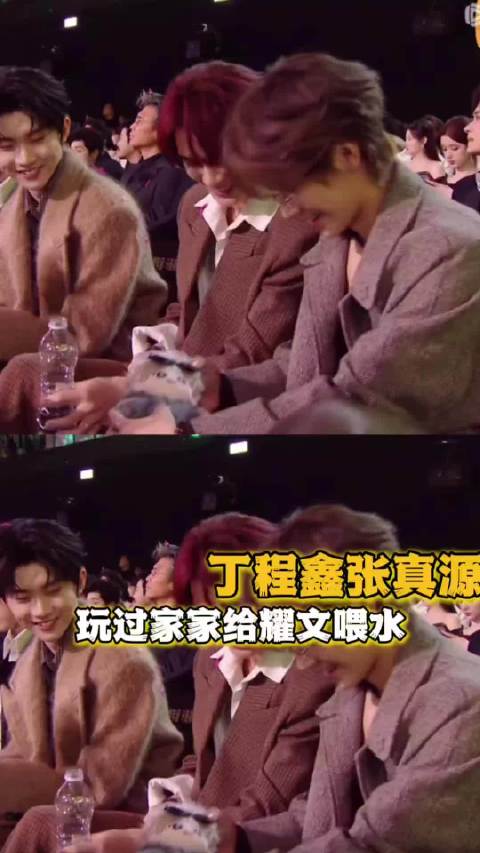 这俩神人给我笑不行了！一个敢倒一个敢接着