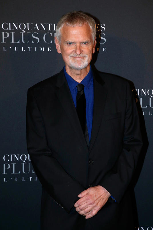 《纸牌屋》导演詹姆斯弗雷因脑癌去世享年71岁