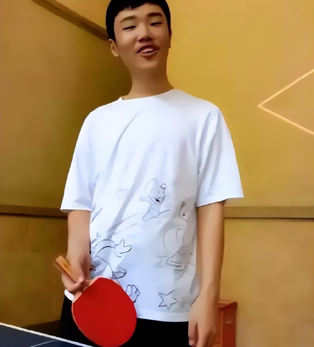 胡鑫宇的死,是自缢还是他杀?真相是什么?我对这个事的三种分析休闲区蓝鸢梦想 - Www.slyday.coM 胡鑫宇的死,是自缢还是他杀?真相是什么?我对这个事的三种分析休闲区蓝鸢梦想 - Www.slyday.coM
