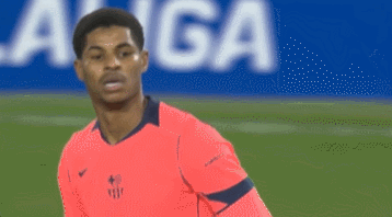 如果巴萨能买人，弗里克会先买中锋还是中卫