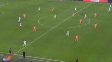 如果巴萨能买人，弗里克会先买中锋还是中卫