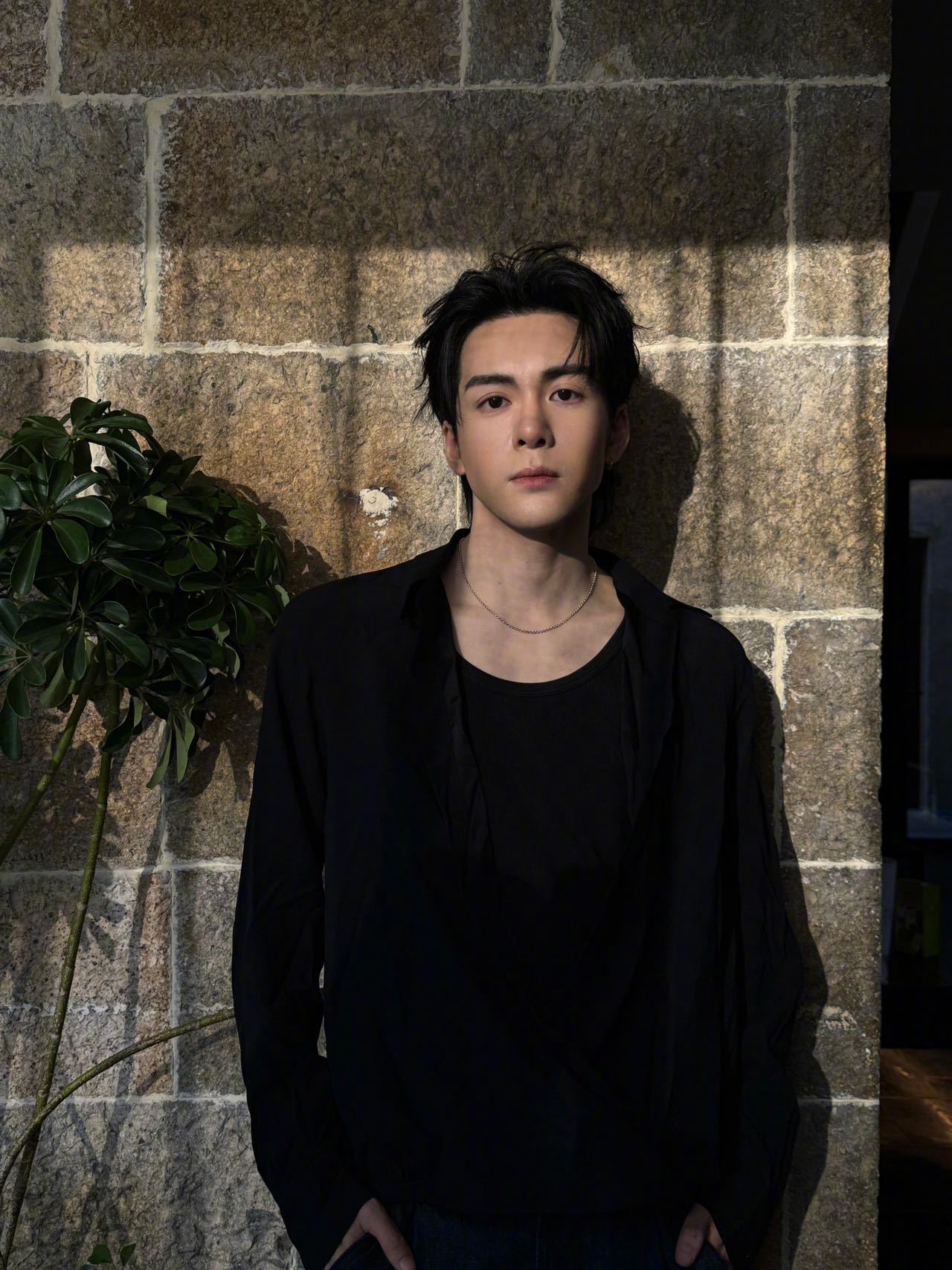 曾舜晞冬至晒西瓜香菜饺子螺蛳粉汤圆