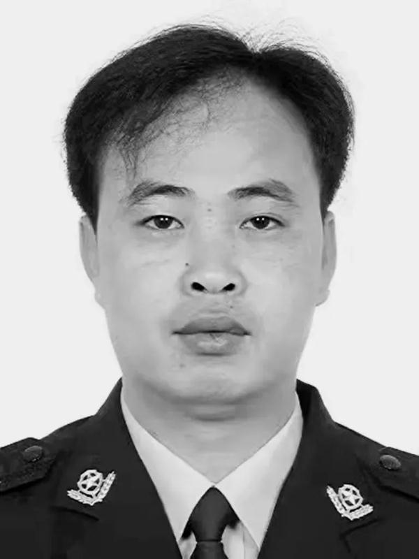 太痛心!才45岁!去世前他说的最后一句话让人泪目休闲区蓝鸢梦想 - Www.slyday.coM 太痛心!才45岁!去世前他说的最后一句话让人泪目休闲区蓝鸢梦想 - Www.slyday.coM