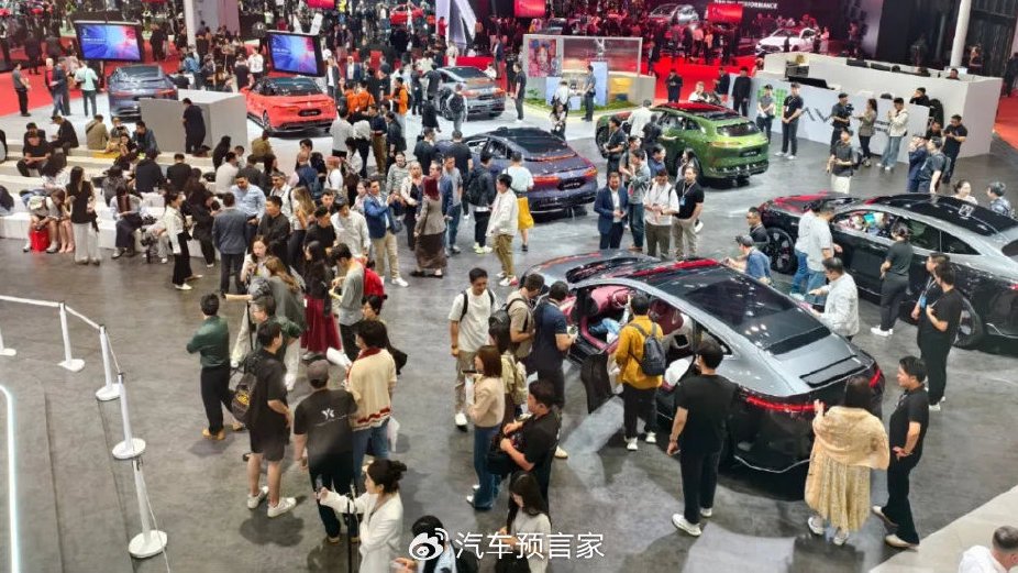 吴迎秋：新汽车，跨国车企赶上来了吗？