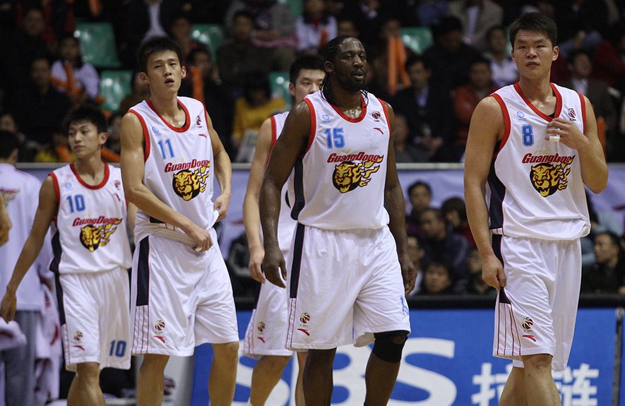 周鹏谈广东生涯初期：宏远最差的都是国家集训队 其他都是国家队主力