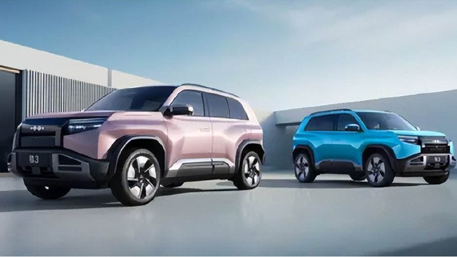 新增微光粉！方程豹钛3卖14.98万，续航501公里，还配车载冰箱