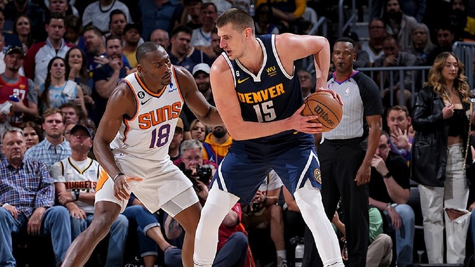 布克约基奇赛季交锋全记录每一次对位都是经典瞬间