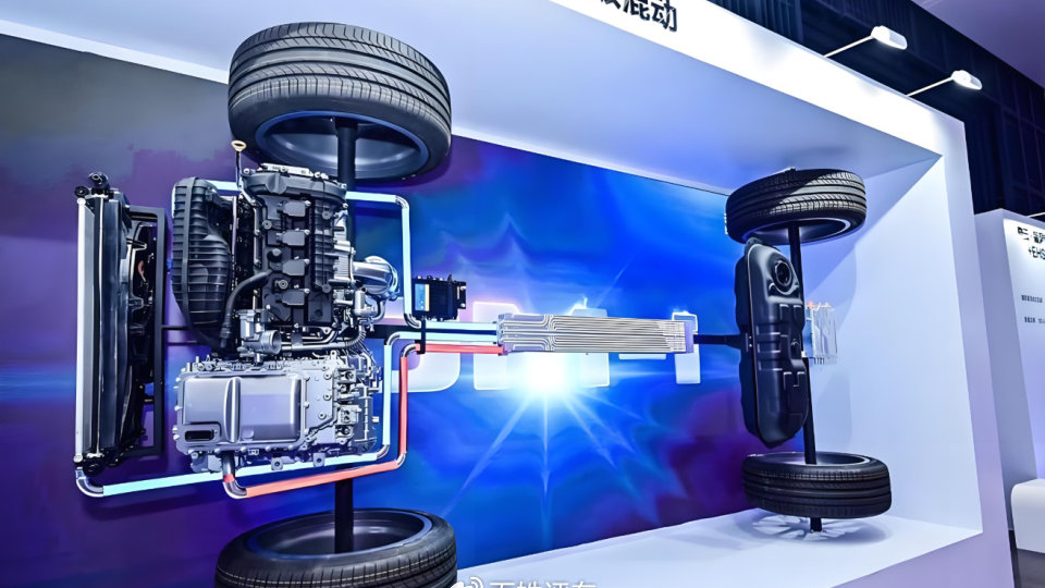 购置税新规下的购车选择题，插混车抄底还是等新车？