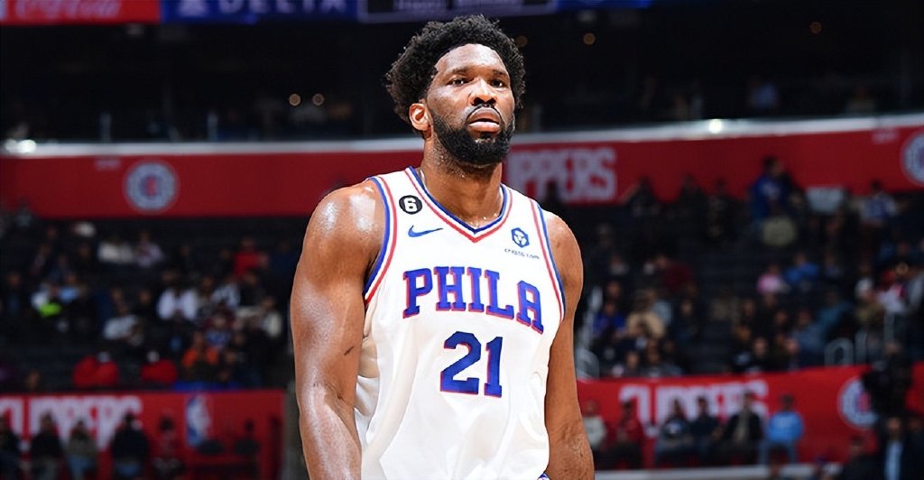 哈登转会雄鹿背后的商业逻辑与职业生涯新阶段展望