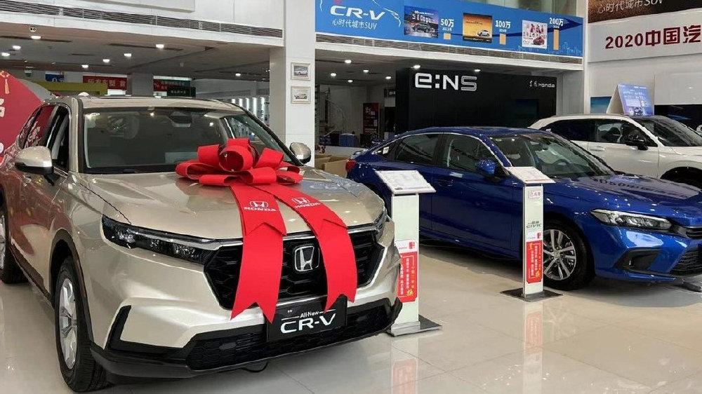 元旦假期已至，4S店却依然门可罗雀，买车的人都去哪了？