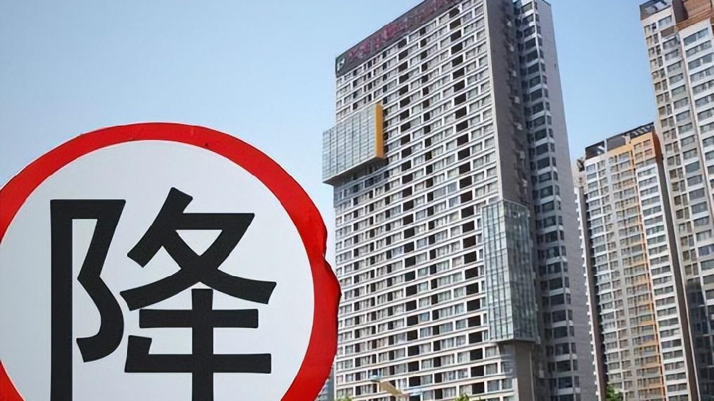 7月份百强房企销售额环比下滑33%！看来楼市要放大招了！|楼市|房企|销售额_新浪新闻