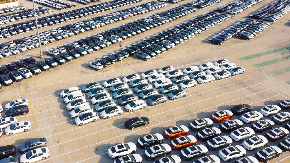 3000万新能源车主请注意！我国首个新能源车险指导意见出台