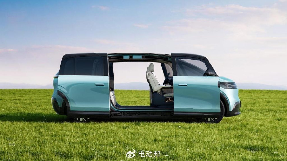 27.99万起！电动对开门+旋转座椅+移动中岛，极氪MIX能成爆款吗？