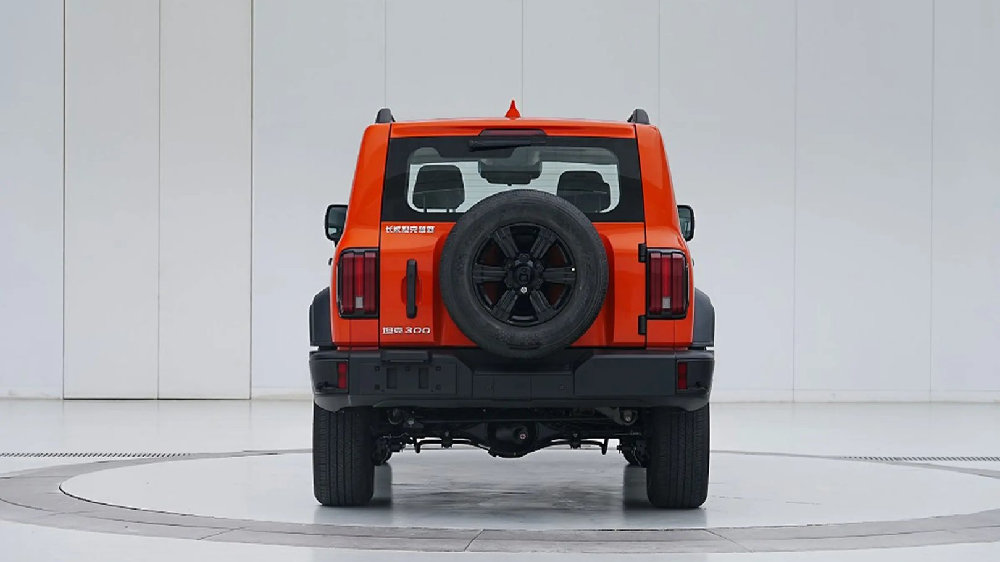 2025款坦克300点评优先考虑Hi4-T版本 XC60就别看了