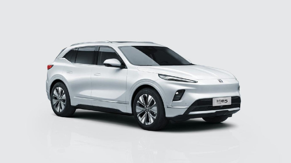 2025年6月10日，别克品牌公布越级质享大五座SUV——新别克纯电的外观
