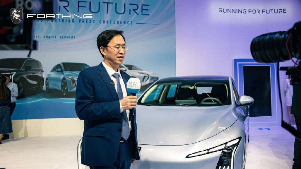 星海V9助力东风风行进军慕尼黑车展 叩响德国高标准市场之门