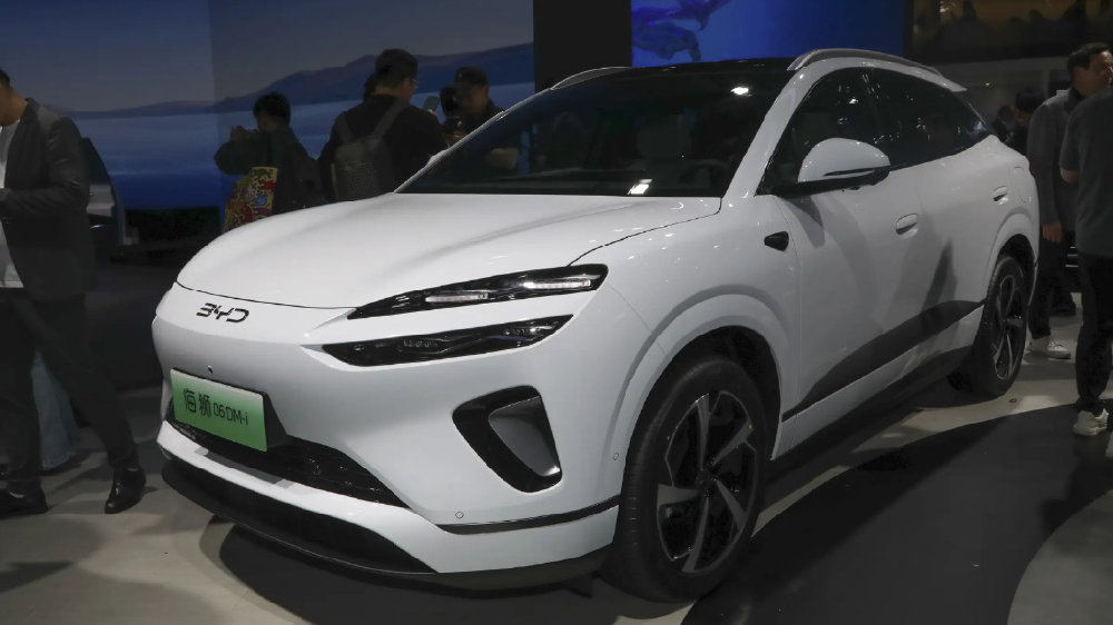 比亚迪这款SUV火了，单周销量破万，上市2个月超海鸥成海洋网销冠