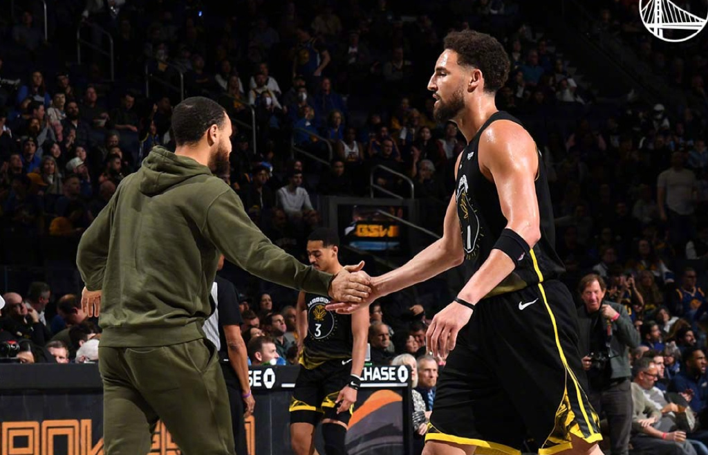 从勇士到太阳 库里与布克如何改变现代篮球格局