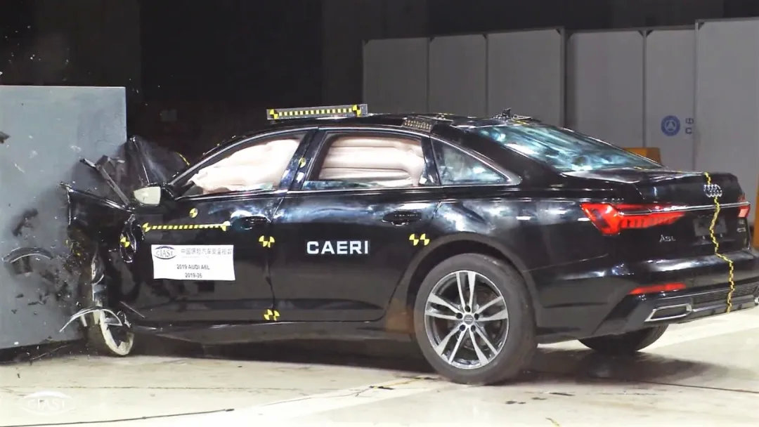 这才是真“德味儿”!奥迪A6L中保研碰撞成绩公布!