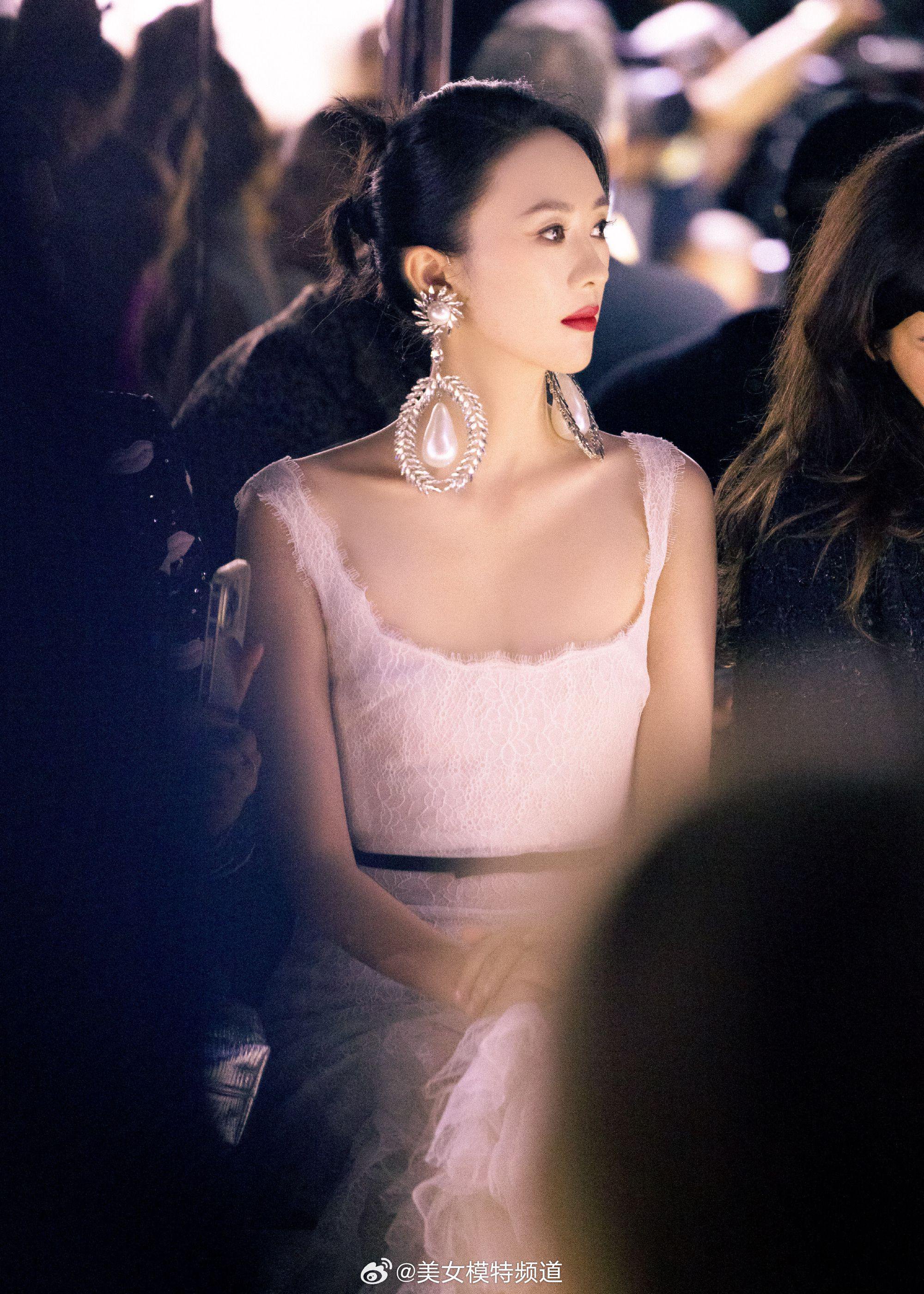 童瑶时装周造型大片