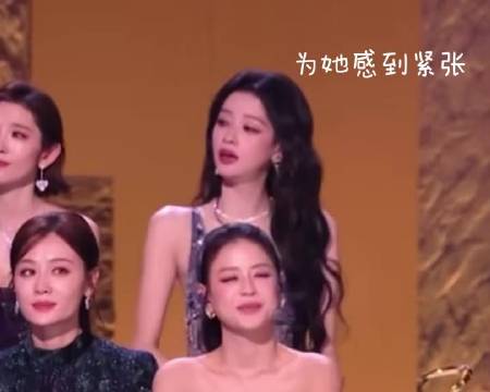 孙怡陈瑶决赛后相拥落泪，毕业季共赴北京之约