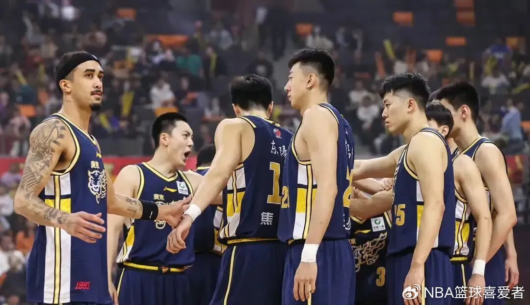 越打越差！25岁前锋在广东七个赛季，杜锋苦心培养