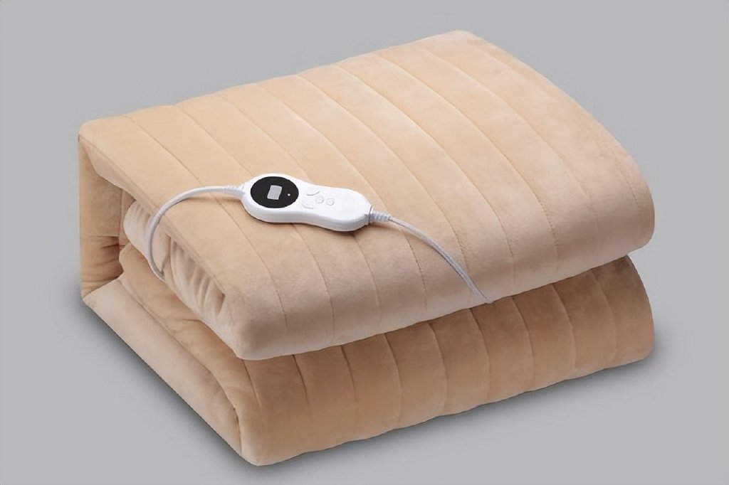 提醒大家：尽量别买这3种电热毯，不实用还有可能存在安全隐患！休闲区蓝鸢梦想 - Www.slyday.coM