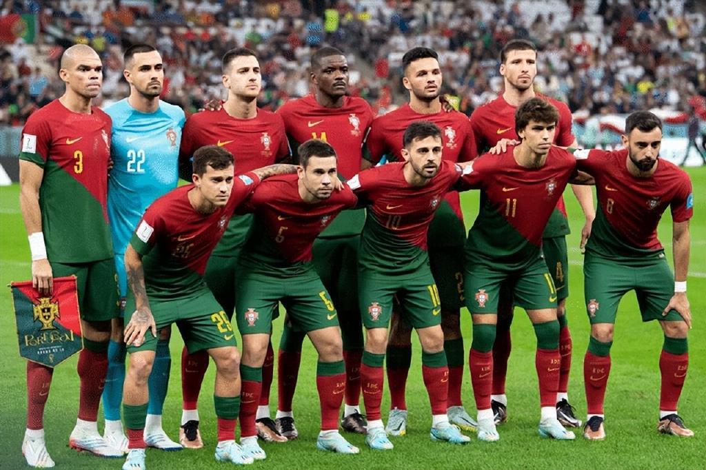 西媒:葡萄牙公开训练 C罗大概率替补出战 央视直播葡萄牙V摩洛哥休闲区蓝鸢梦想 - Www.slyday.coM 西媒:葡萄牙公开训练 C罗大概率替补出战 央视直播葡萄牙V摩洛哥休闲区蓝鸢梦想 - Www.slyday.coM