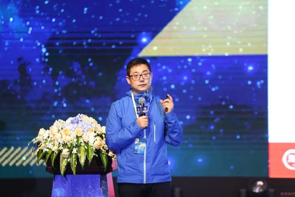 因一句话,沦为全民公敌!这个网红品牌,拼过头了休闲区蓝鸢梦想 - Www.slyday.coM 因一句话,沦为全民公敌!这个网红品牌,拼过头了休闲区蓝鸢梦想 - Www.slyday.coM