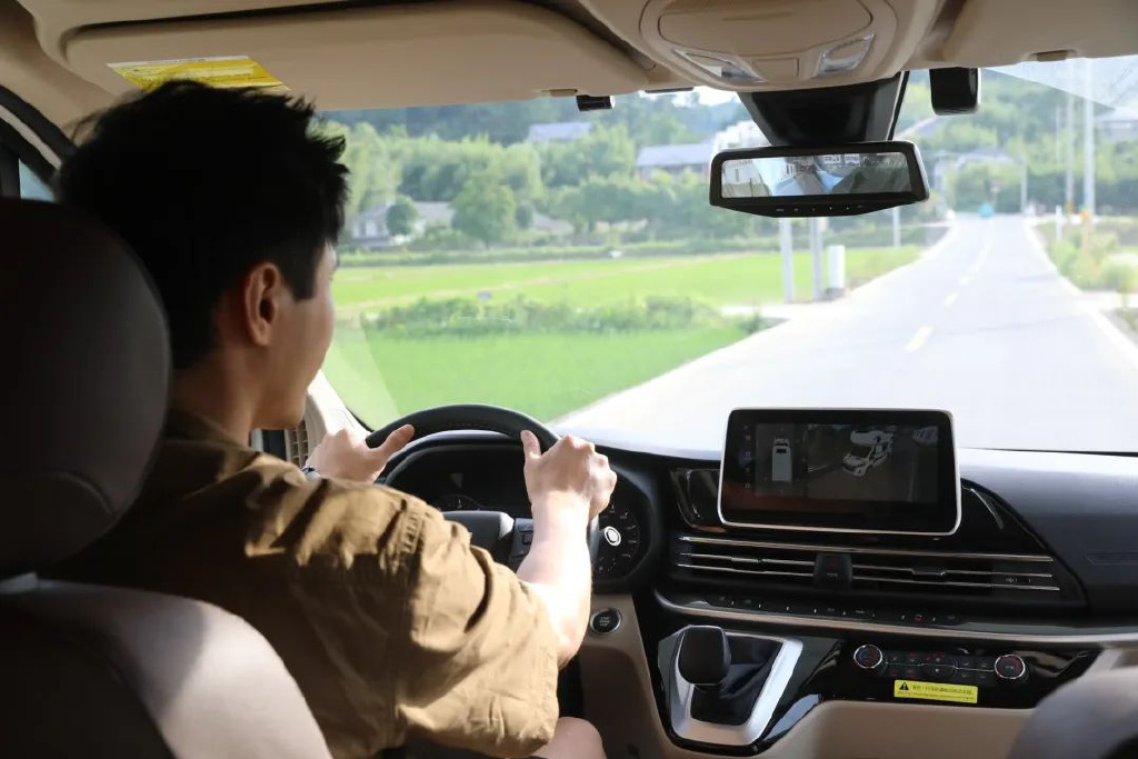 房车越“卷”越热,上汽大通真把旅行玩明白了休闲区蓝鸢梦想 - Www.slyday.coM 房车越“卷”越热,上汽大通真把旅行玩明白了休闲区蓝鸢梦想 - Www.slyday.coM