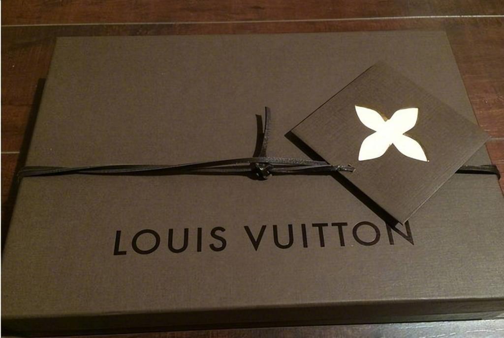 数以万计的年轻人靠纸袋“度日”  第8张 数以万计的年轻人靠纸袋“度日”  第8张