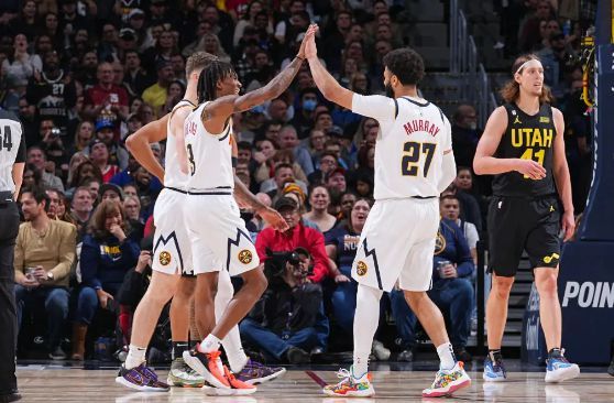 约基奇全能表现挑战凯尔特人团队篮球谁将笑到最后