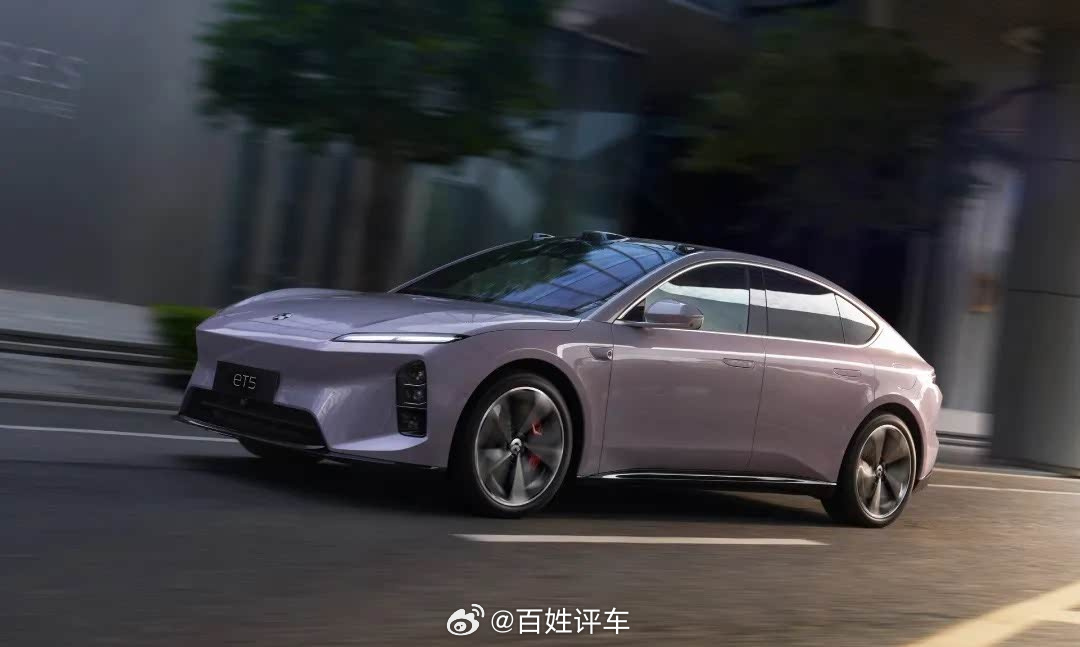 蔚来发布ET5和ET5T官图
