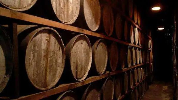 为什么苏格兰威士忌的波本桶都是从美国进口的旧波本桶？