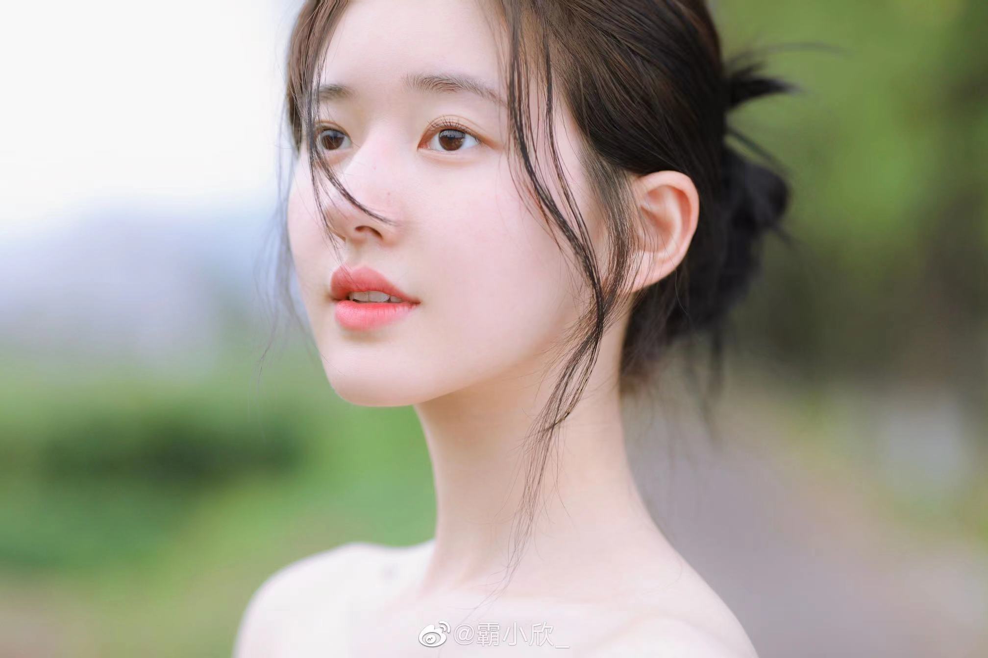 高情商回复技巧 被夸漂亮如何机智回应