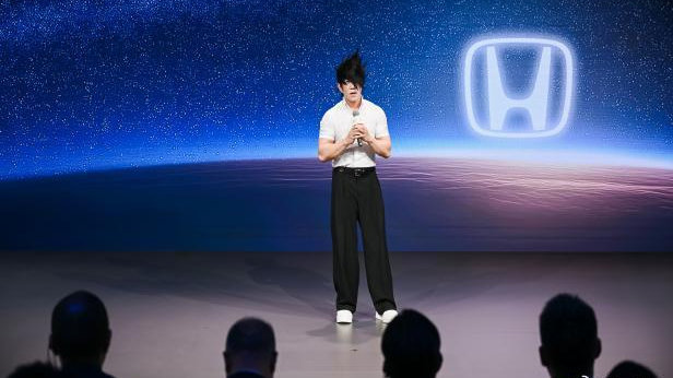 12.19万起破局！东风本田CR-V全球30年荣耀款正式上市