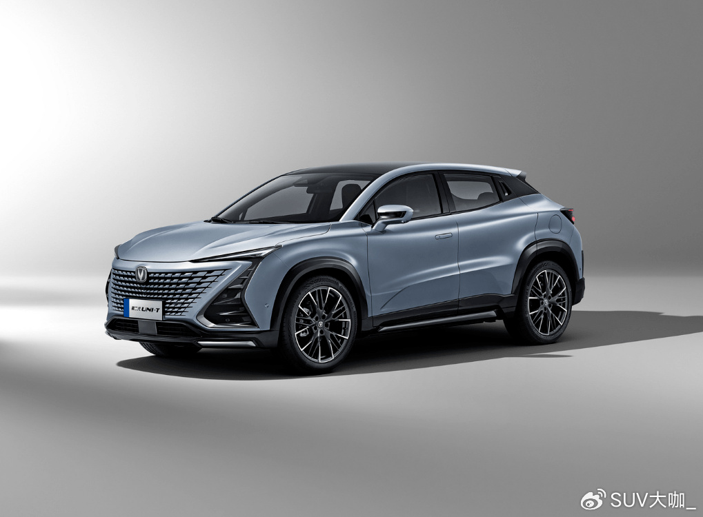 价格轻松翻倍,平民车变豪华车,这些国产车让俄罗斯人又爱又恨