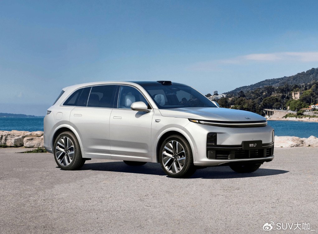 价格轻松翻倍,平民车变豪华车,这些国产车让俄罗斯人又爱又恨