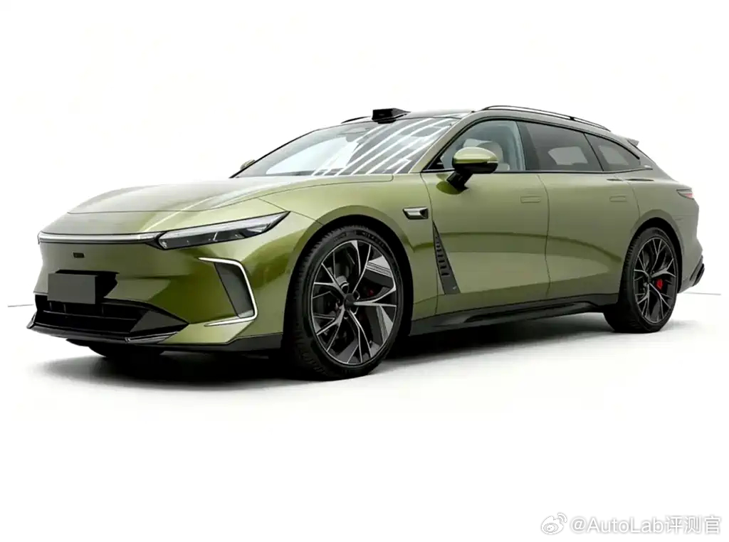 星纪元ES7旅行版亮相，设计获赞命名引热议