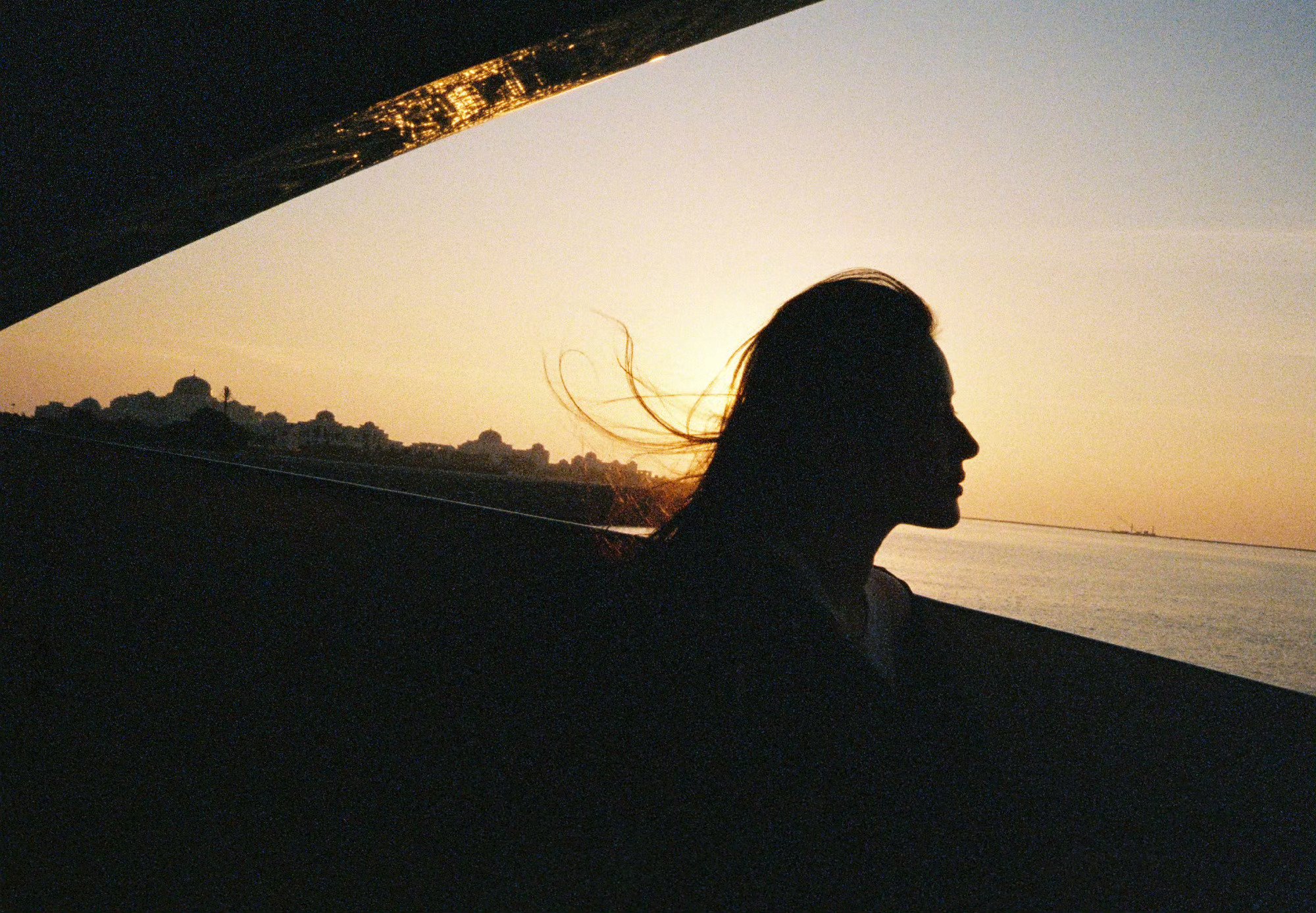 刘亦菲阿布扎比库存美图曝光